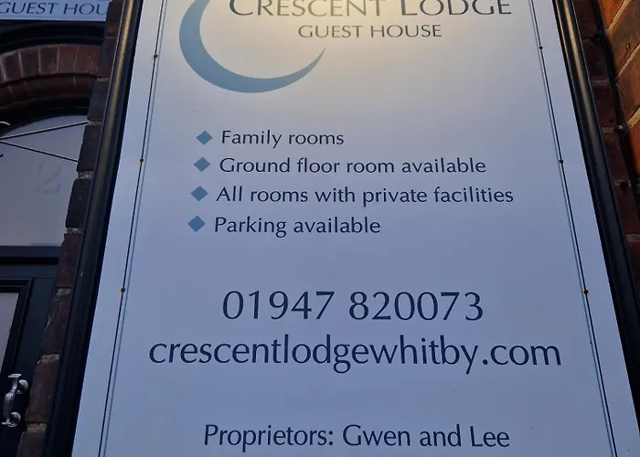 Crescent Lodge Guest House